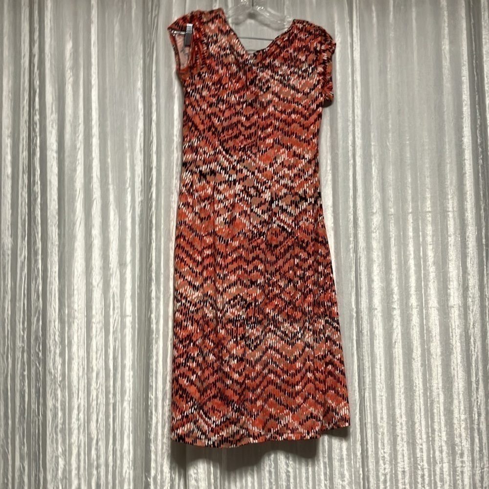 Kim Rogers Stretch Multi Colors Chevron Print Flare Shift Dress Scoopneck Sz PM - Picture 4 of 4